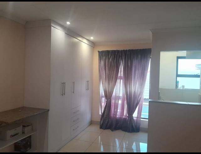 4 BEDROOM HOUSE FOR SALE IN DAWN PARK EXT